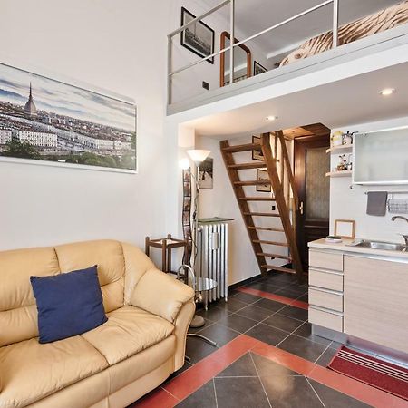 Mole Antonelliana Lovely Loft Торино Екстериор снимка