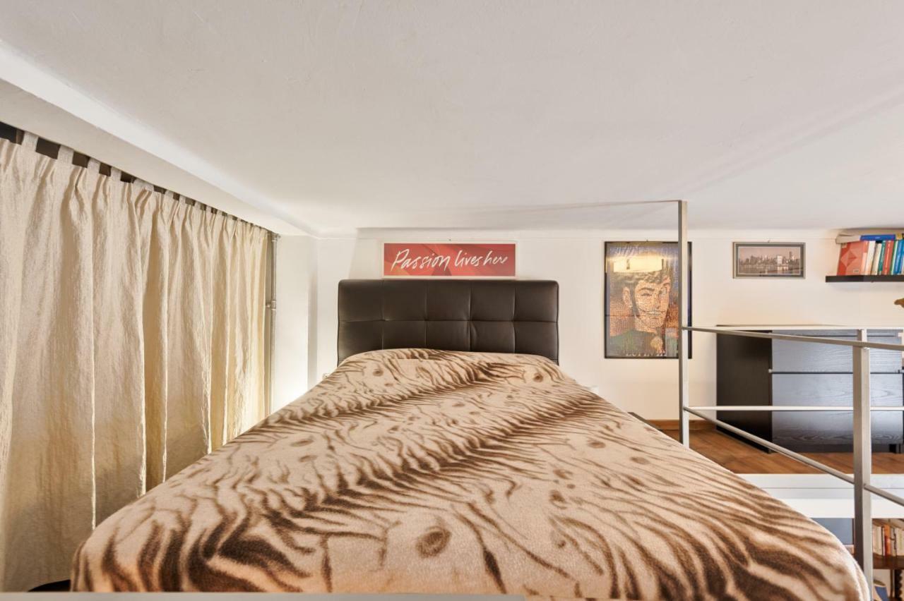 Mole Antonelliana Lovely Loft Торино Екстериор снимка