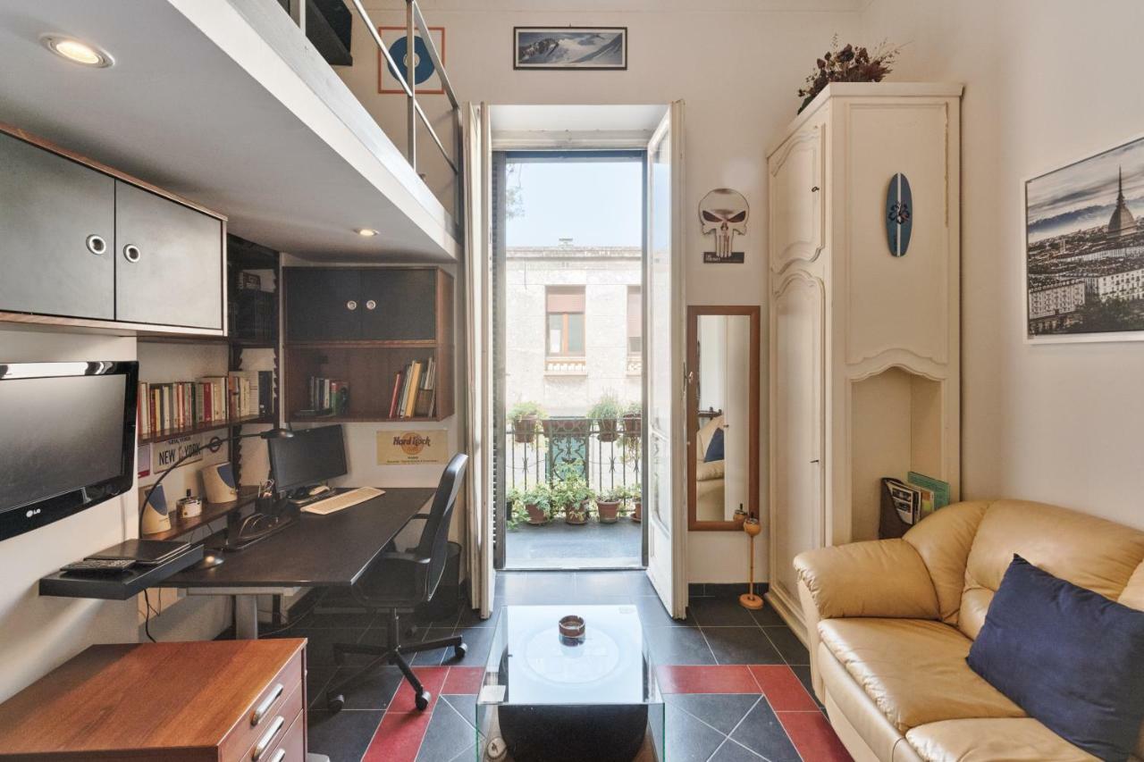 Mole Antonelliana Lovely Loft Торино Екстериор снимка