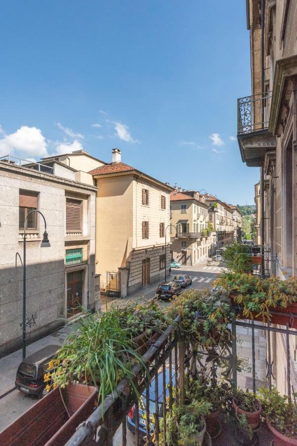 Mole Antonelliana Lovely Loft Торино Екстериор снимка